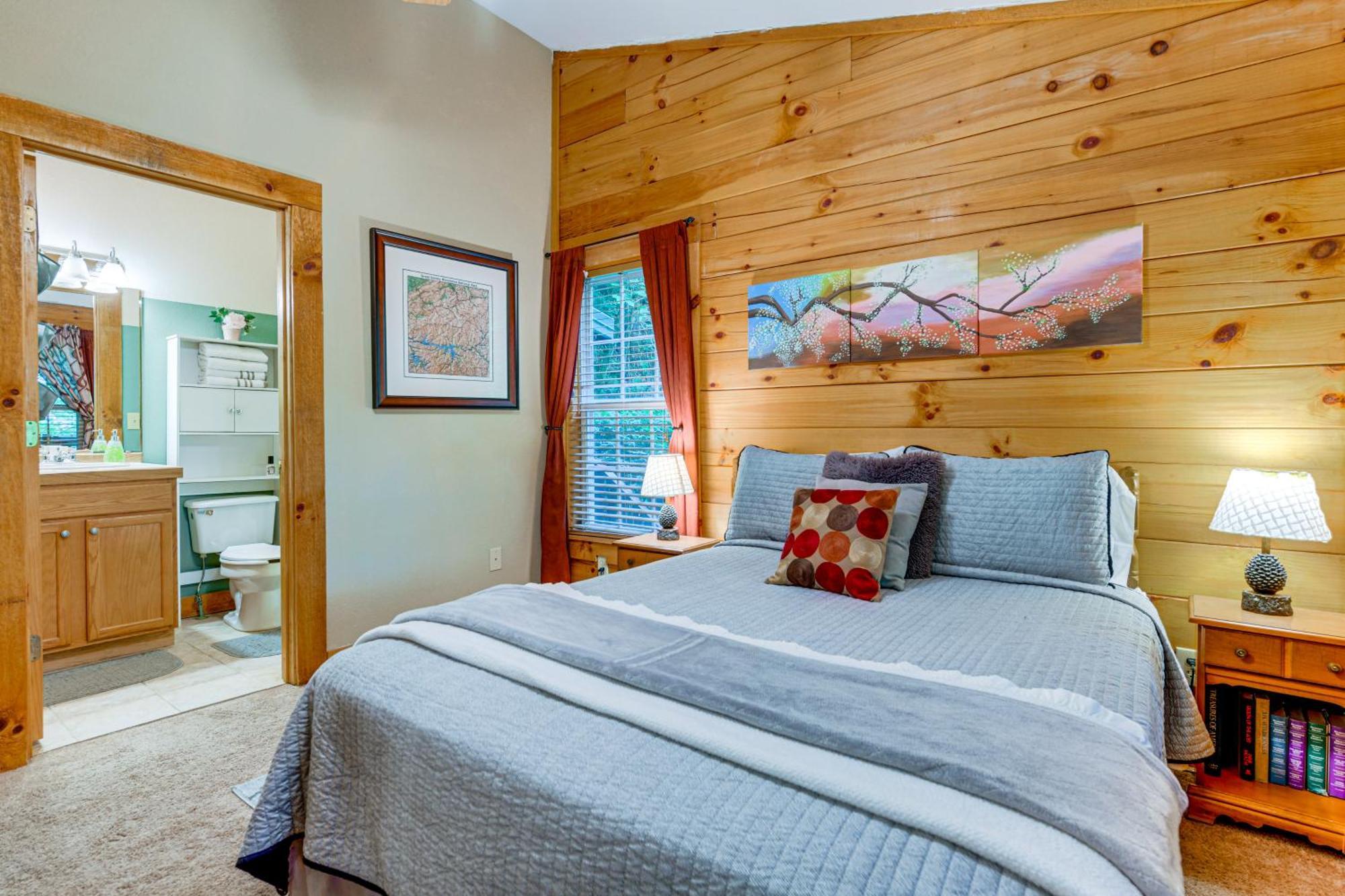 Serene Maggie Valley Retreat With Deck And Hot Tub! Bagian luar foto